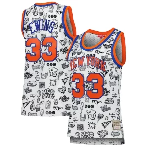 Ottimo Attraente Patrick Ewing New York Knicks Women's 1991 Doodle Swingman Jersey White per i devoti sostenitori
