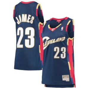 Prestigioso Cool Versatile LeBron James Cleveland Cavaliers Women's Hardwood Classics Swingman Jersey Navy per i devoti sostenitori