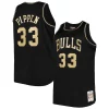 Carino Scottie Pippen Chicago Bulls Big & Tall Hardwood Classics 1997/98 Swingman Jersey Black per i devoti sostenitori