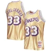 Versatile Kareem Abdul Jabbar Los Angeles Lakers 75th Anniversary 1983/84 Hardwood Classics Swingman Jersey Gold per i devoti sostenitori
