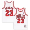 Prestigioso Splendido Michael Jordan Chicago Bulls Preschool 1997/98 Hardwood Classics Authentic Jersey White/Black/Red per i devoti sostenitori