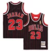Carino Fantastico Michael Jordan Chicago Bulls Toddler 1996/97 Hardwood Classics Authentic Jersey Black/Red/White per i devoti sostenitori