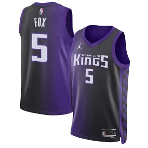 Prestigioso Classico De'Aaron Fox Sacramento Kings Jordan Brand Unisex Swingman Jersey Statement Edition Purple per i devoti sostenitori