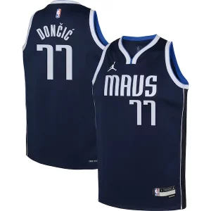 Versatile Raffinato Luka Doncic Dallas Mavericks Jordan Brand Youth Swingman Jersey Statement Edition Navy per i devoti sostenitori