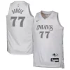 Fascinante Luka Dončić Dallas Mavericks Nike Youth 2024/25 Swingman Player Jersey City Edition White per i devoti sostenitori